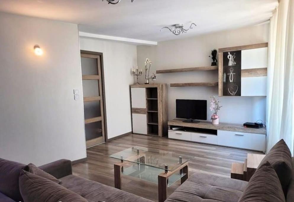 Appartement Au Pied Du Chateau Montbéliard Eksteriør bilde